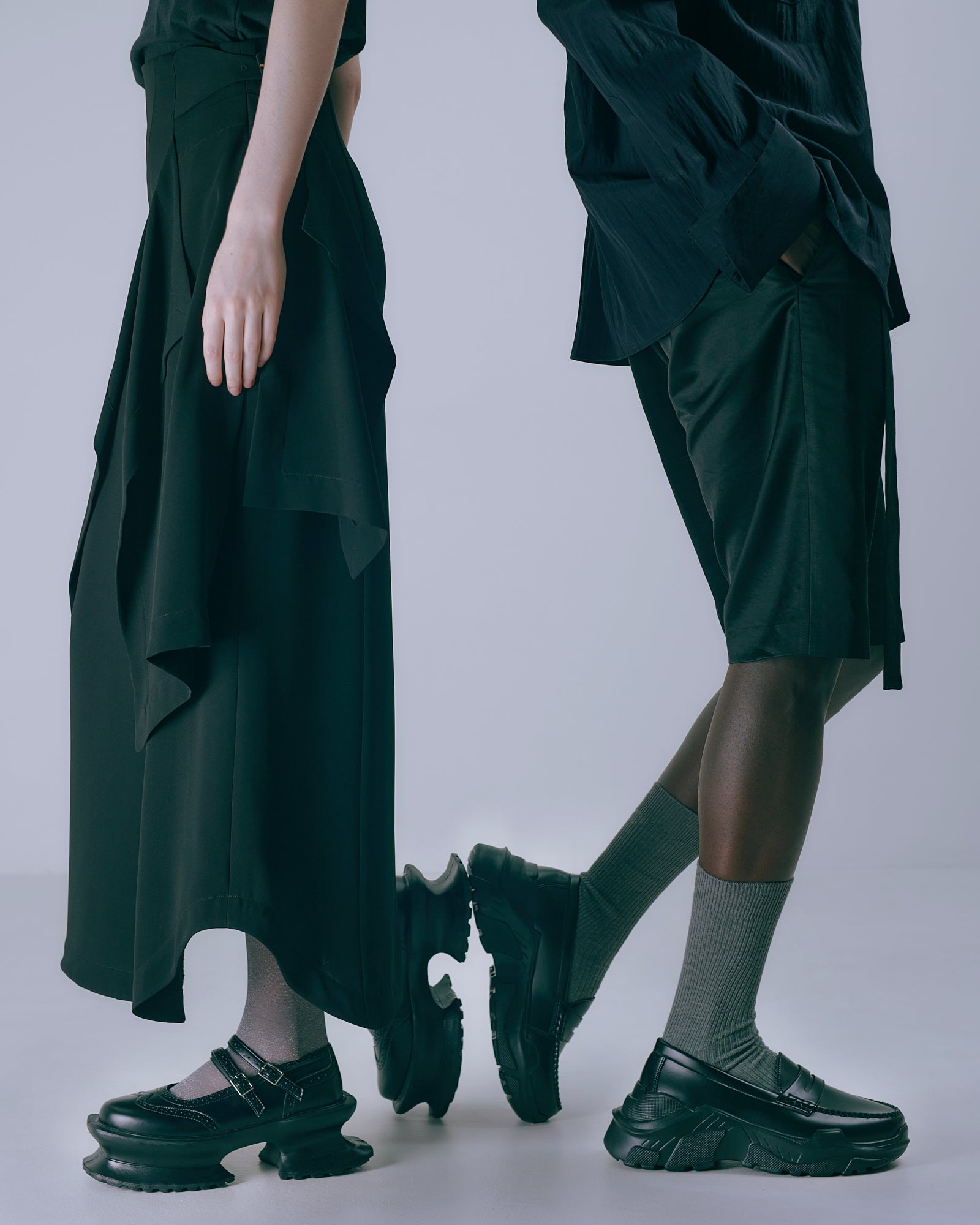 Regulated Gravity-faux leather (合皮)