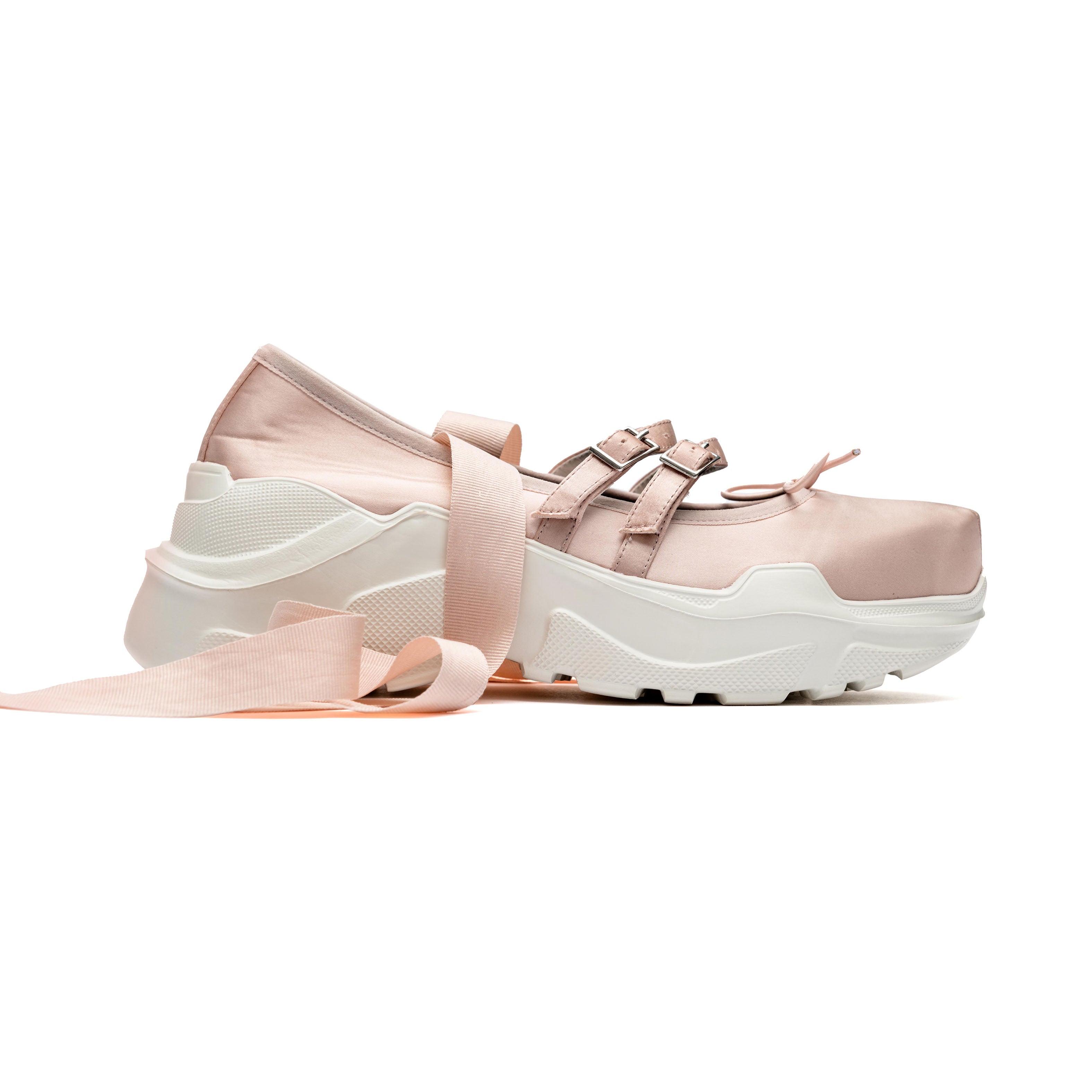 Giselle Pink satin × White