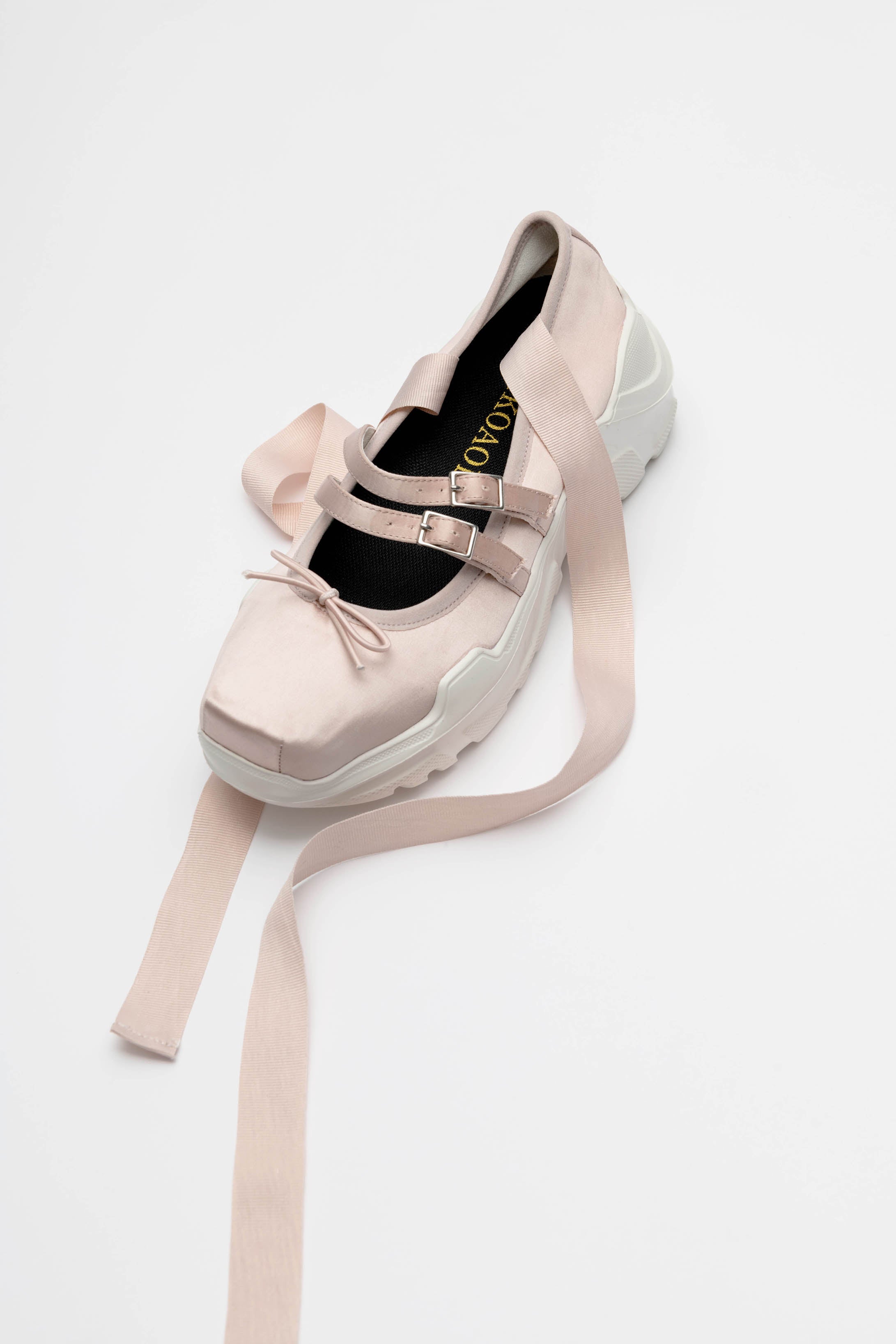 Giselle Pink satin × White