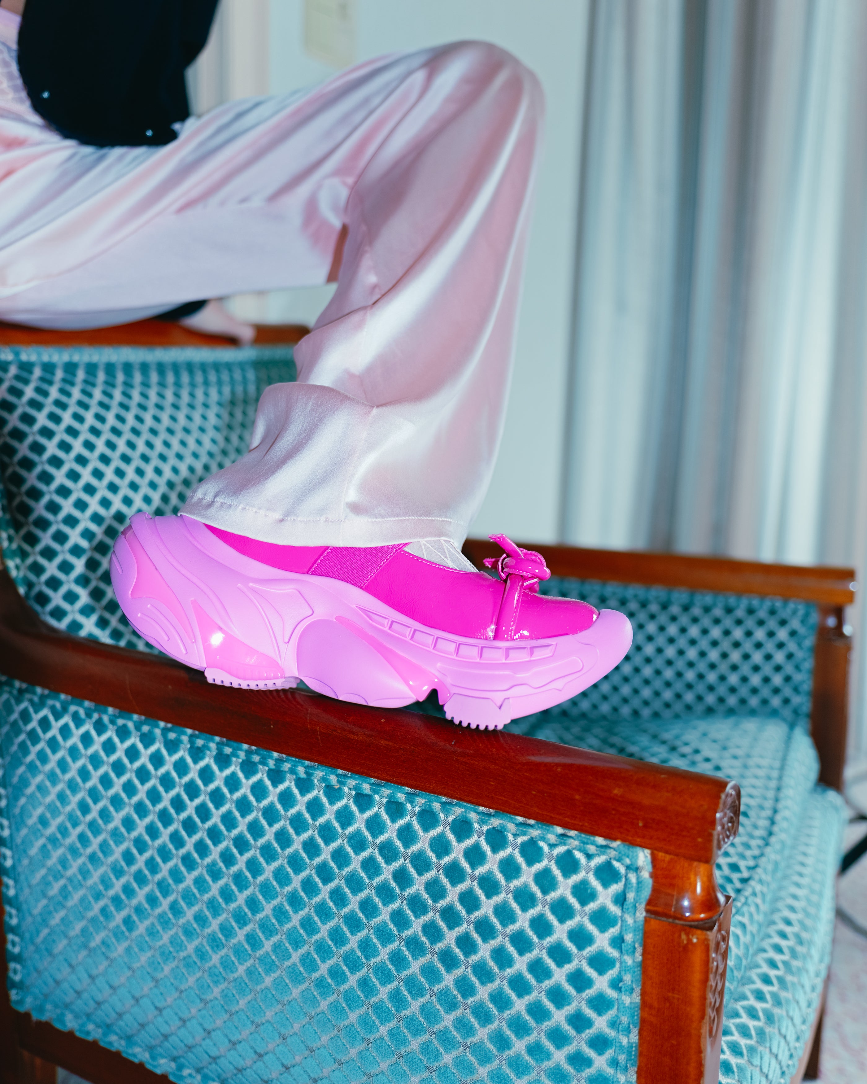 Apollo Big Bow Pink