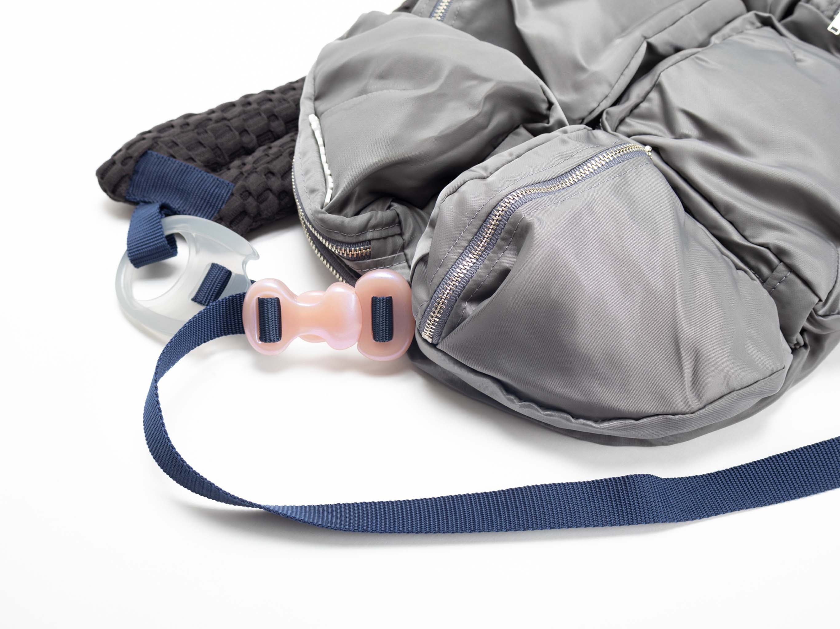 7 Pockets bag  Dark Gray × Navy × Pink Aurora